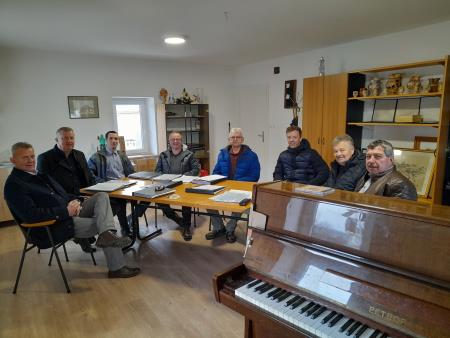 Šentjernejski oktet v novem prostoru